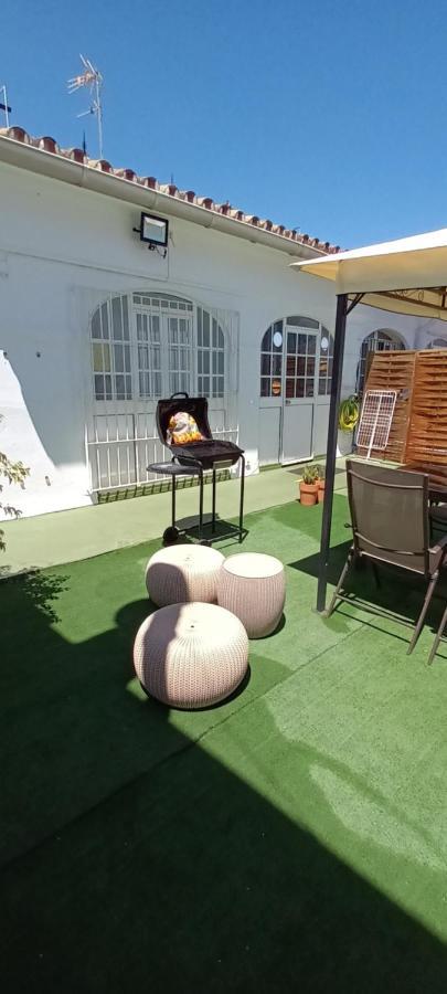 Atico Guadalquivir - Touristic Loft With Terrace Appartement Sevilla Buitenkant foto